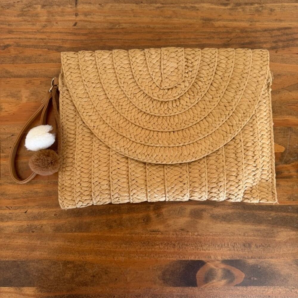 Straw Boho Wristlet/Crossbody bag - 11"x8"